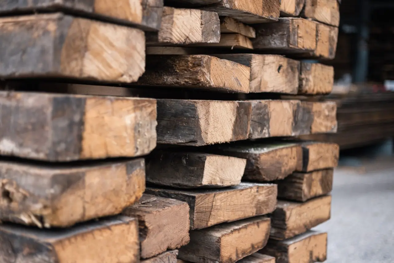 Blockwandbohlen: 5. Detailansicht von KnezHolz